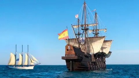 Gale&oacute;n Andaluc&iacute;a y Pascual Flores