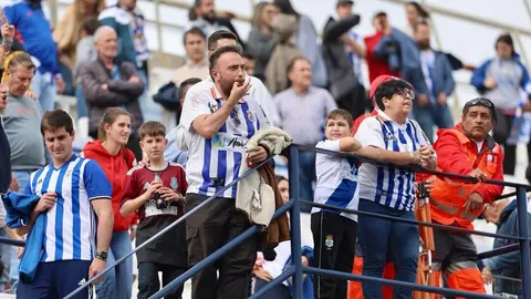 Afici&oacute;n recreativista mostrando su descontento. Fuente: Alberto D&iacute;az