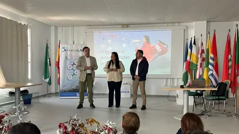Jornadas de HuelvaLAB en Villanueva de los Castillejos. Fuente: Diputaci&oacute;n de Huelva