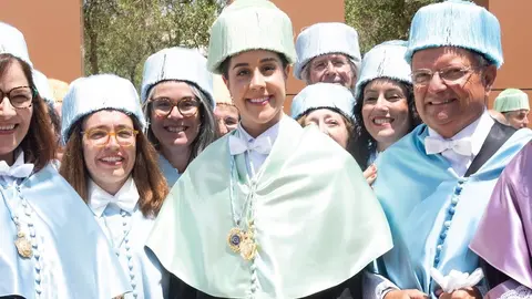 Carolina ya investida