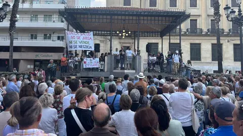 Manifestaci&oacute;n por la sanidad p&uacute;blica en Huelva