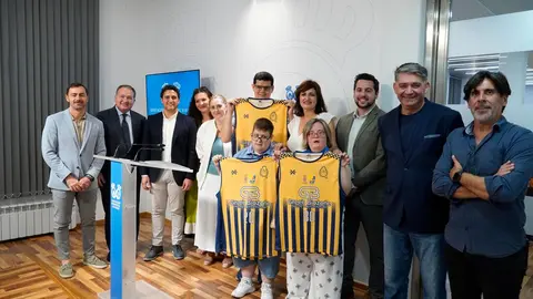 Baloncesto inclusivo en Moguer. Fuente: Diputaci&oacute;n de Huelva