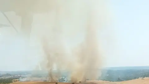 Incendio en Zalamea la Real