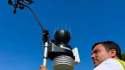 Nueva estaci&oacute;n meteorol&oacute;gica en el Conquero. Fuente: X Aguas de Huelva