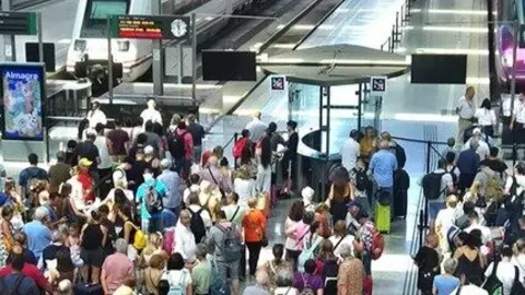 Estaci&oacute;n de tren de M&aacute;laga. Fuente: Facebook de Juanma Moreno