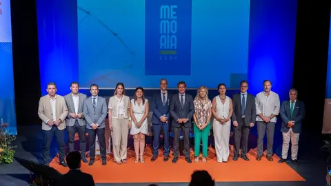 Paradela en la presentaci&oacute;n de la memoria de la AIQBE