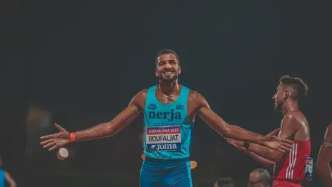 Zakaria Boufaljat tras finalizar la carrera. Fuente: Facebook Zakaria