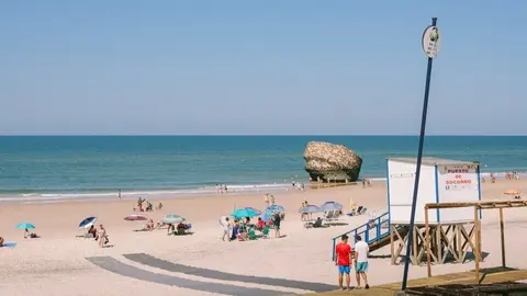 Playa de Matalasca&ntilde;as. Fuente: Ayto. de Almonte