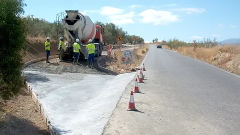 Mejora de caminos rurales. Fuente: Junta de Andaluc&iacute;a