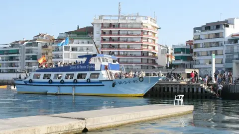 Canoa de Punta Umbr&iacute;a. Fuente: Ayto. de Punta Umbr&iacute;a