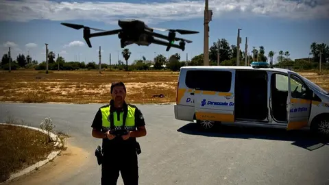 Polic&iacute;a Local se forman con drones. Fuente: Ayto. de Huelva