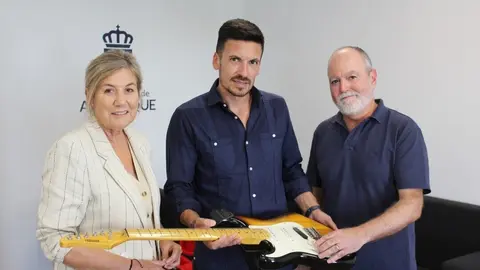 Aljaraque rinde homenaje a David Garrido tras su nuevo galard&oacute;n internacional. Fuente: Ayto. Aljaraque