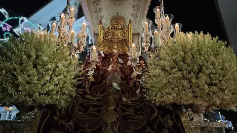 Manto de la Virgen de la Bella. Fuente: Hermandad de la Bella