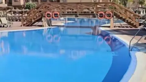 Piscina Barcel&oacute; de Punta Umbr&iacute;a. Fuente: Tiktok de Antonio Fern&aacute;ndez