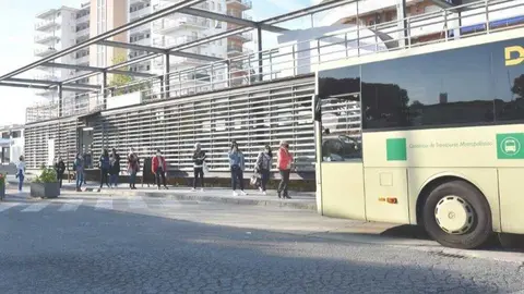 Autob&uacute;s Punta Umbr&iacute;a. Fuente: Ayto. Punta Umbr&iacute;a