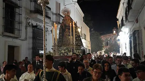 Traslado de la imagen desde la parroquia a San Francisco. Fuente: Ayuntamiento de Moguer