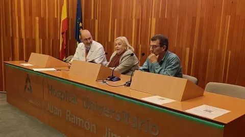 Jornada &lsquo;Formaci&oacute;n b&aacute;sica en contenci&oacute;n verbal para el manejo de situaciones de agitaci&oacute;n emocional de las personas usuarias del SSPA&rsquo;. Fuente: Facebook Hospital Juan Ram&oacute;n Jim&eacute;nez