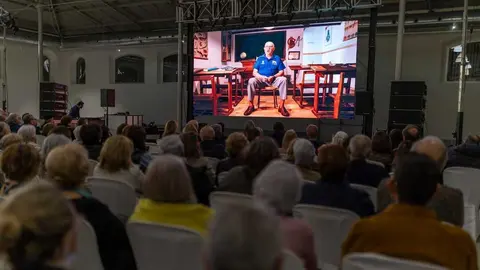 El Espacio Santa Fe acoge el documental que une a distintas generaciones onubenses. Fuente: Ayto. Huelva