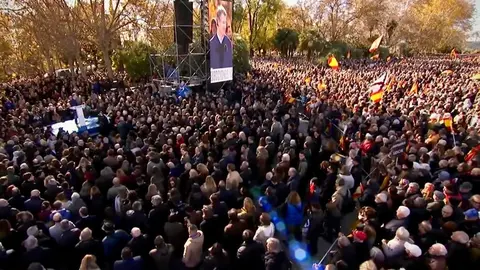 Miles de personas participan en la protesta del PP en Madrid