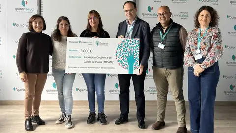 Foto entrega donaci&oacute;n