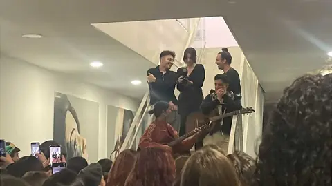 Mafalda Cardenal ha tenido que cantar fuera del auditorio