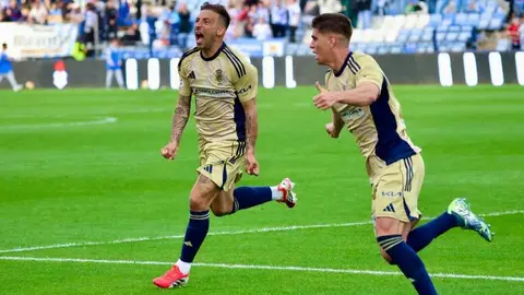 Aitor Garc&iacute;a celebrando el gol del partido contra el Ja&eacute;n. Fuente: Alberto D&iacute;az