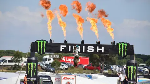 657284258_1617915790375208_8519527661159817255_n