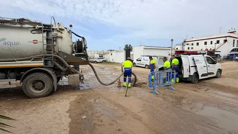 Desatasco red saneamiento Aqualia El Roc&iacute;o 2026