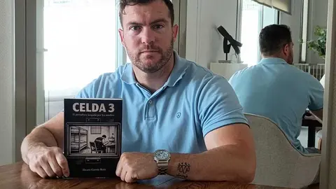 &Aacute;lvaro Garc&iacute;a presenta su libro
