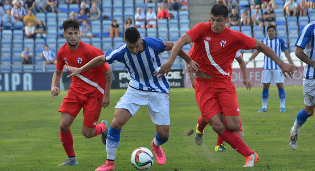 Rubén Mesa, en un lance del Recreativo-Sevilla Atlético. Fuente: Imagen de archivo