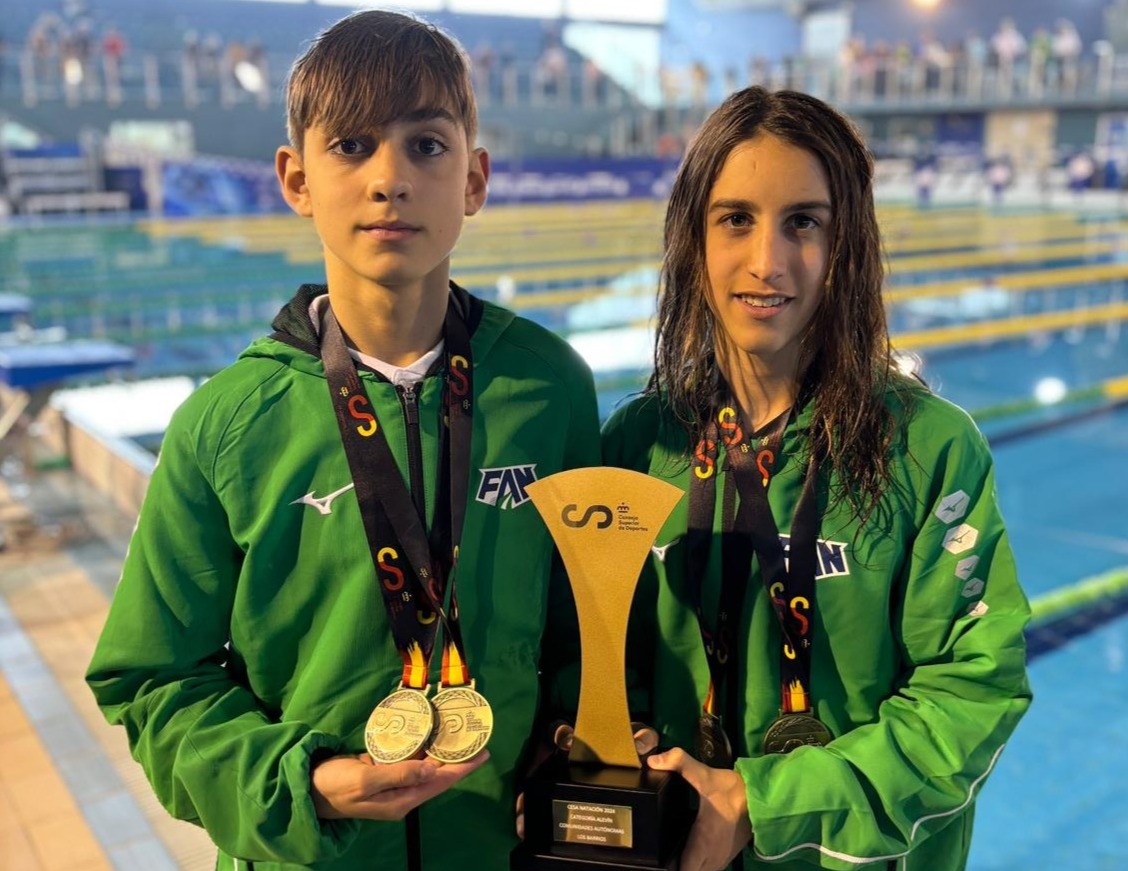 JAVIER Y JOSÉ MANUEL CON TROFEO