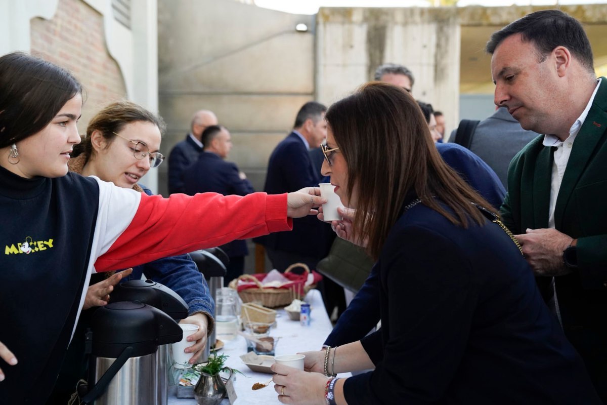 Dialogando_Desayuno_4_4_24_ (27)