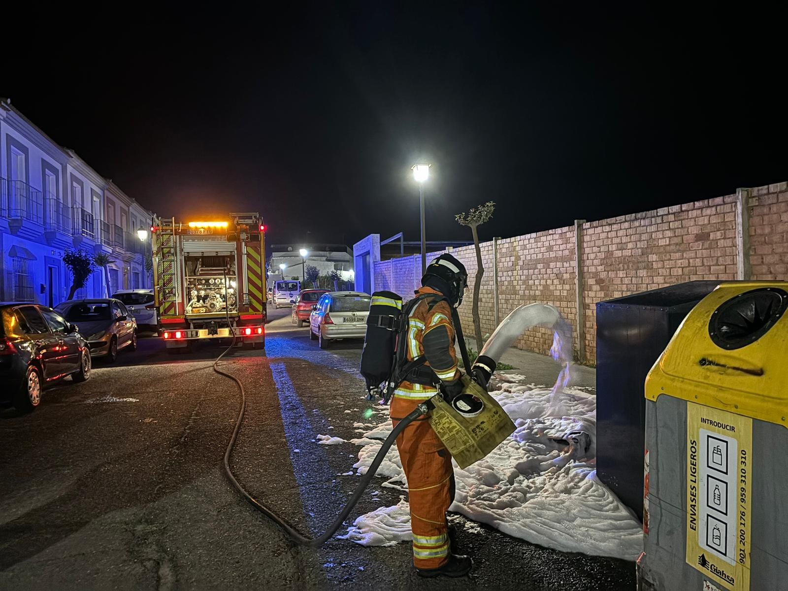 Incendio de contenedores. Foto: Bomberos del Consorcio