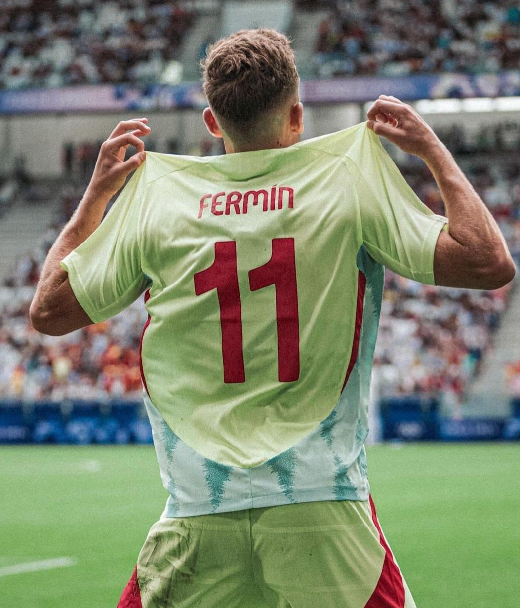 El campillero es uno de los hombres importantes para Santi Denia. Fuente: Instagram Fermín López