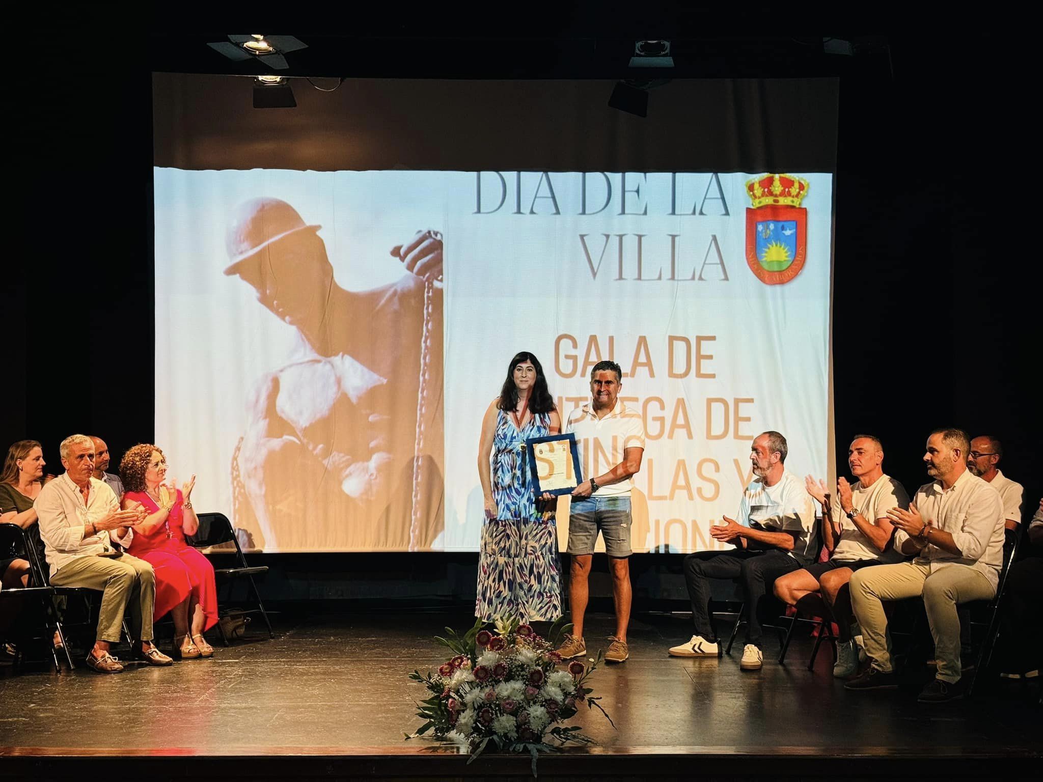 El Campillo reconoció a sus vecinos