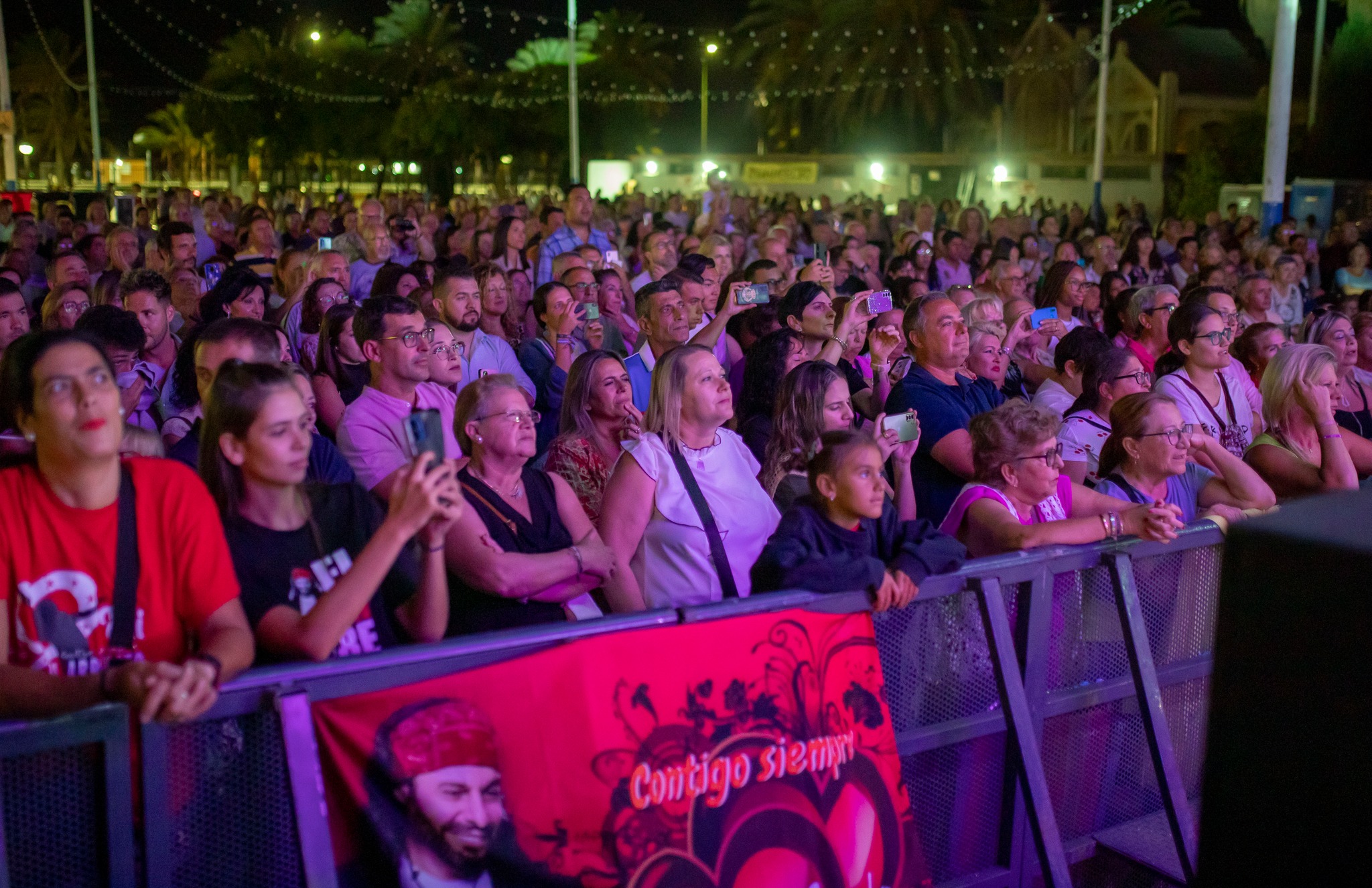 El público se volcó con El Arrebato