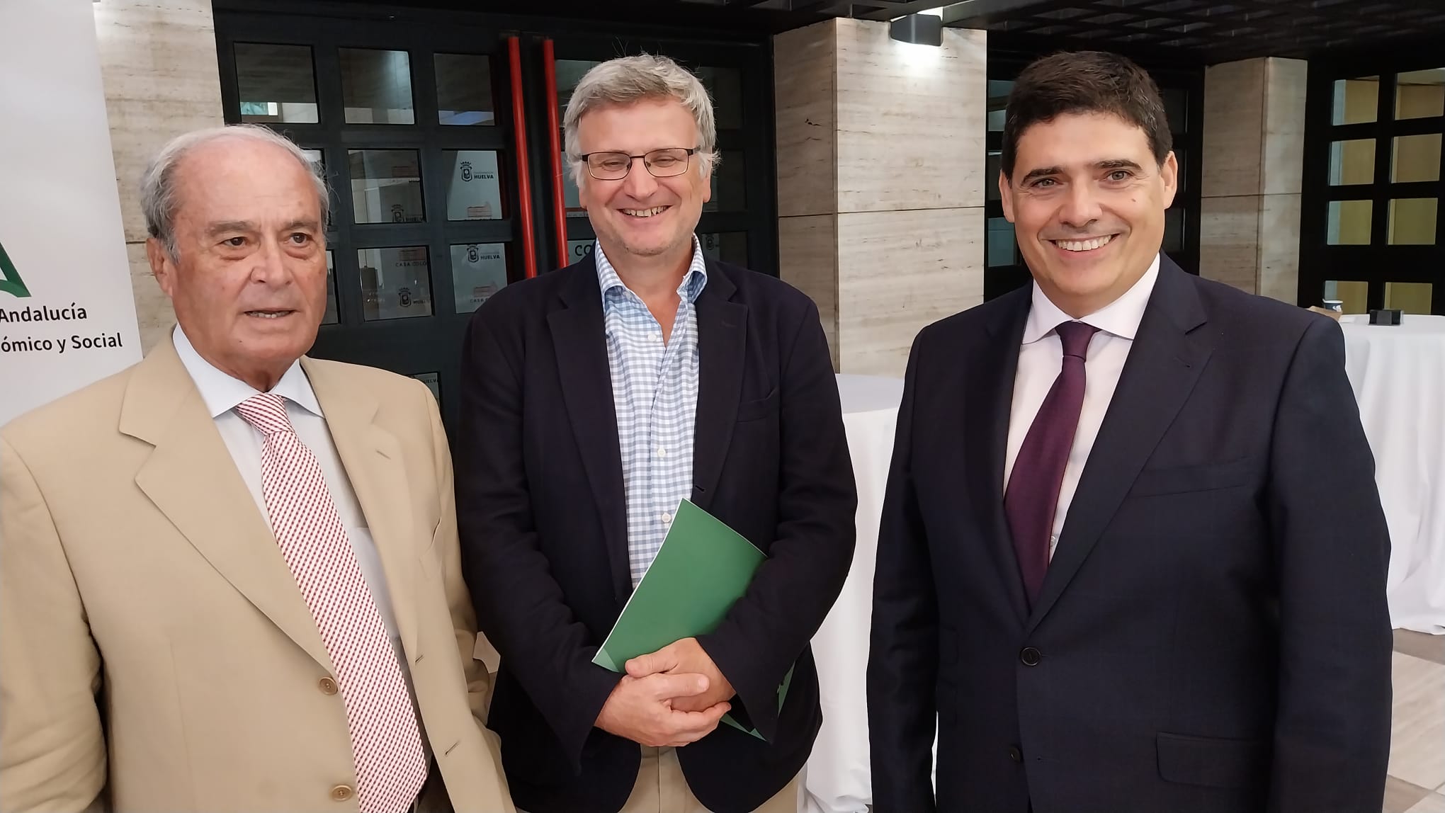 Invitados al foro