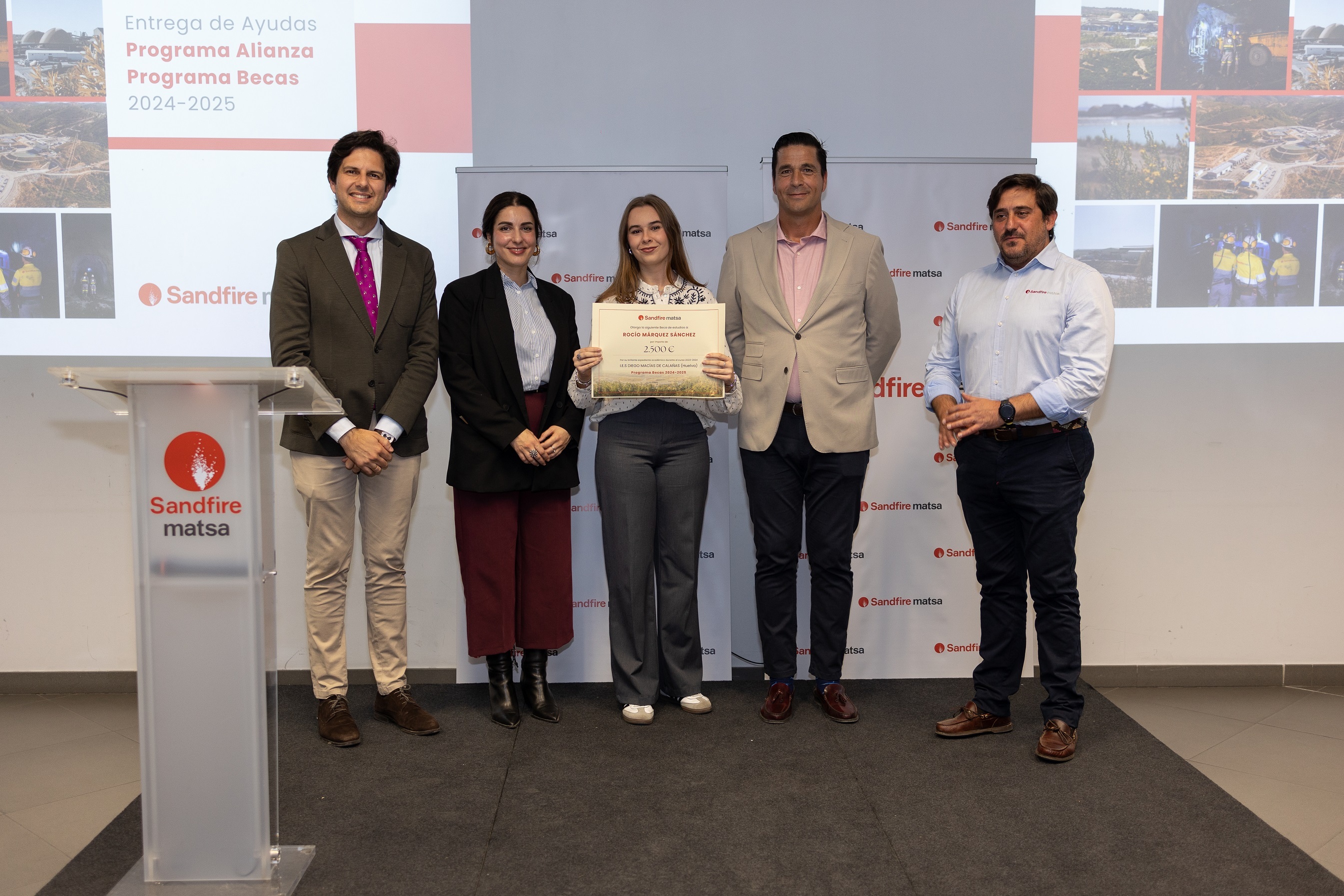 2024. Becaria Rocío Márquez IES Diego Macías Calañas