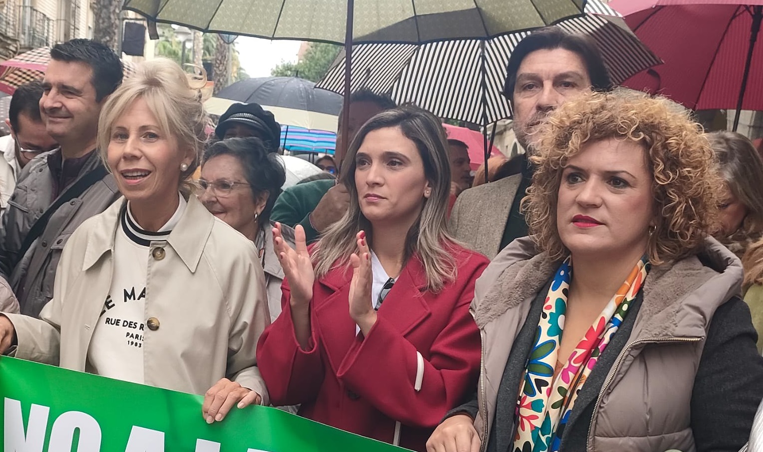 Limón junto a Mar.ia Márquez y María J. Rico