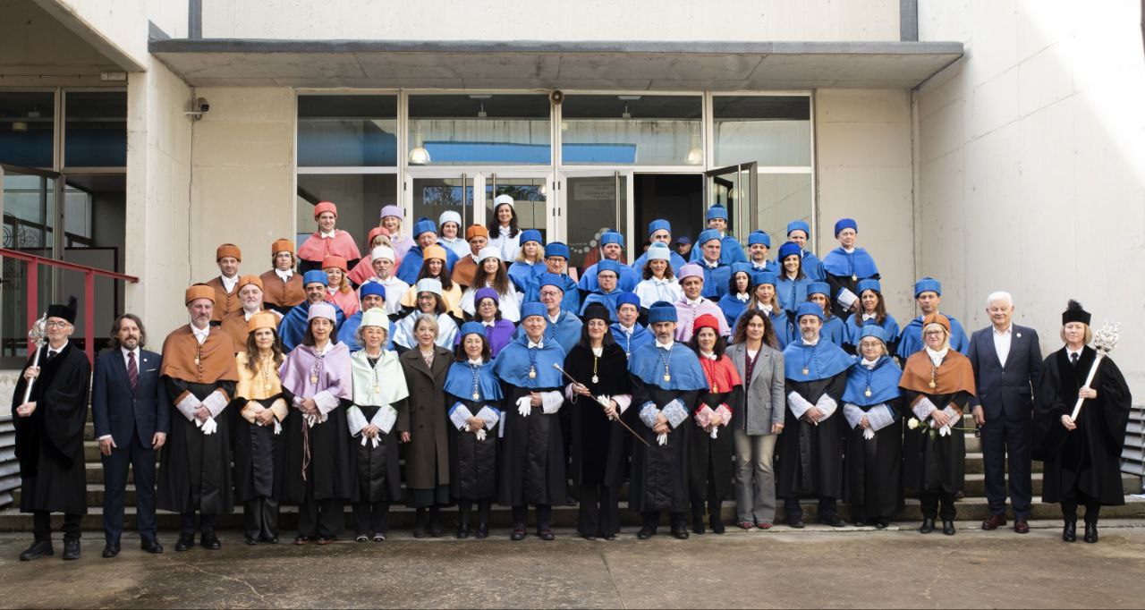 Graig Darrian Roberts, investido Doctor Honoris Causa por la Universidad de Huelva | UHU