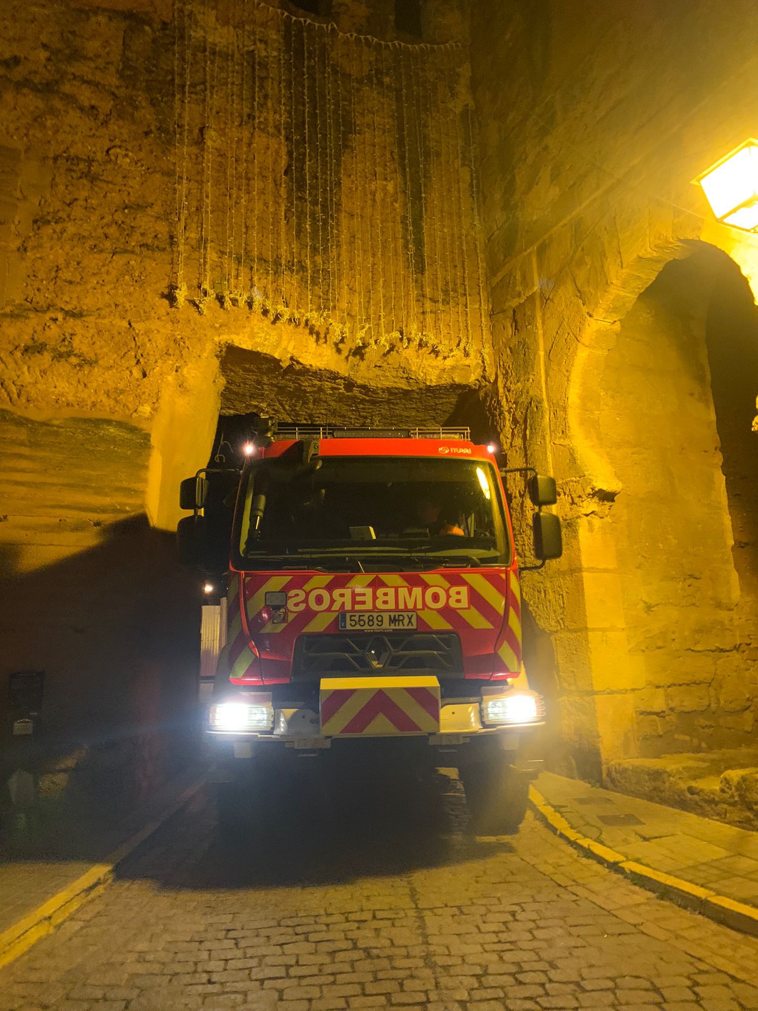 Bomberos en Niebla