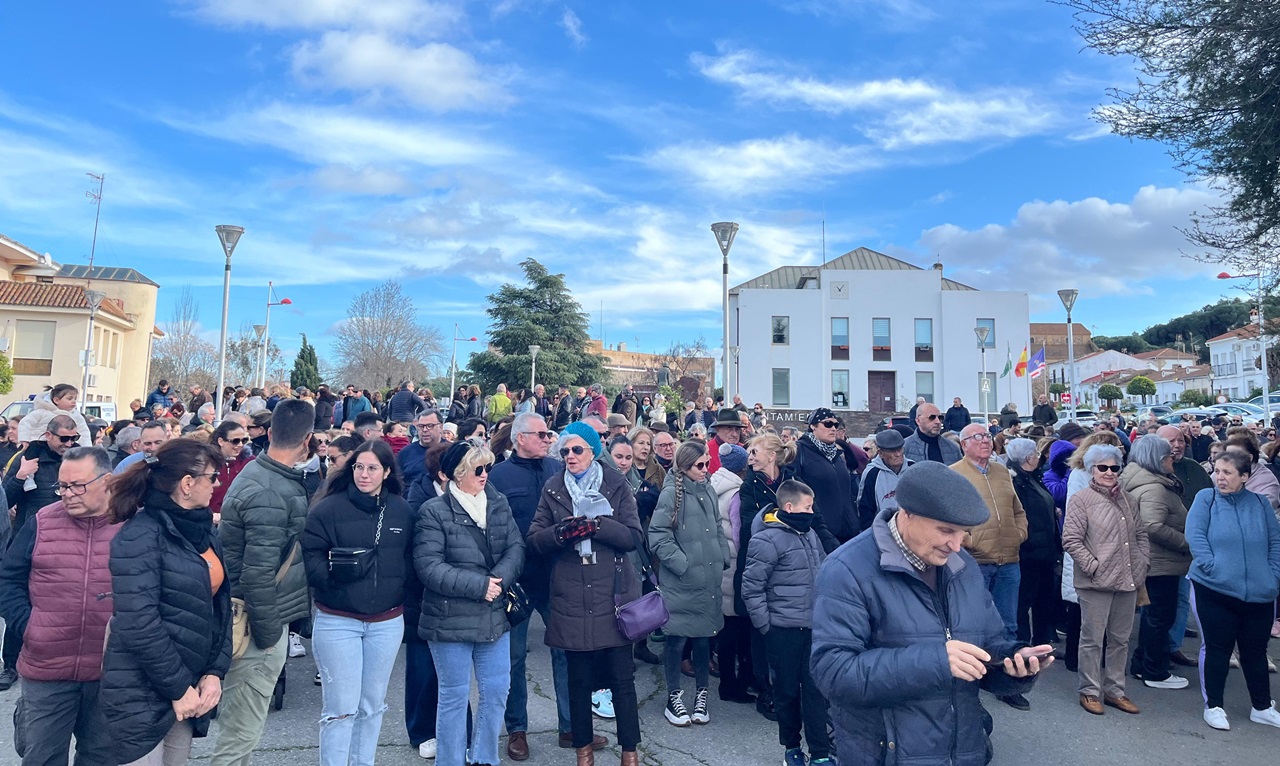 Vecinos se manifiestan en Riotinto
