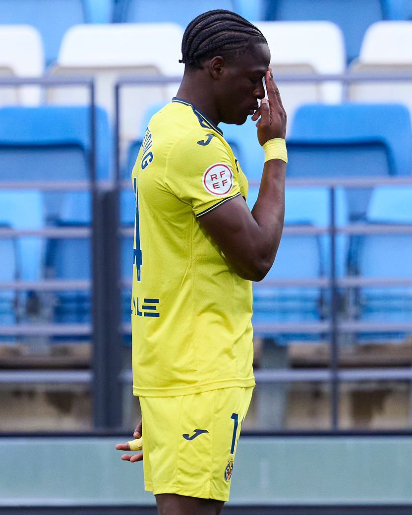 Etta Eyong celebra un gol durante esta temporada. Fuente: Twitter del Villarreal CF'B