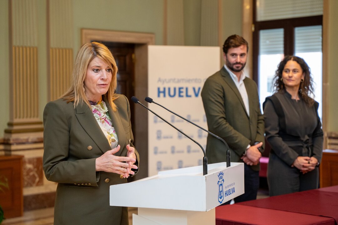 Pilar Miranda en el acto. Fuente: Ayuntamiento de Huelva