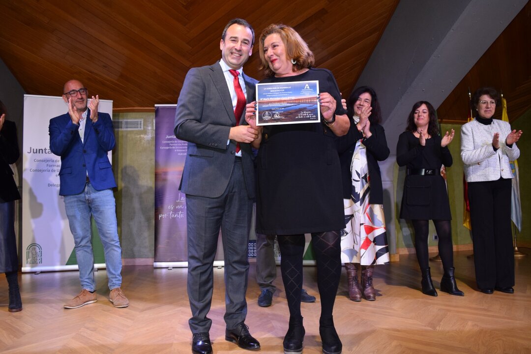 Homenaje a jubilados de la enseñanza | Junta