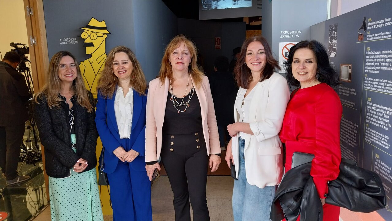 Directivas del CPPA en Huelva y la presidenta de la APH