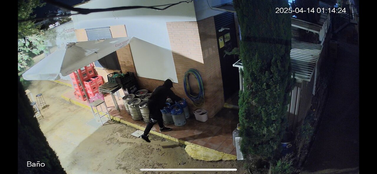 Robo de bombona Kiosco Deme