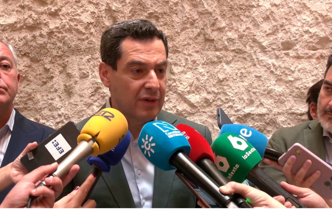 Moreno atiende a los medios