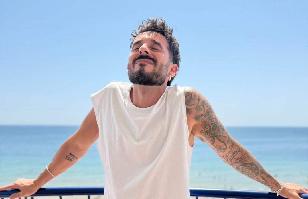 El cantautor prevé un verano cargado de buenas sensaciones