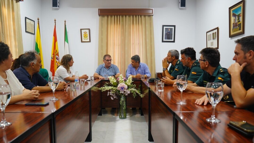 Reunión de coordinación en el Ayuntamiento de Jabugo